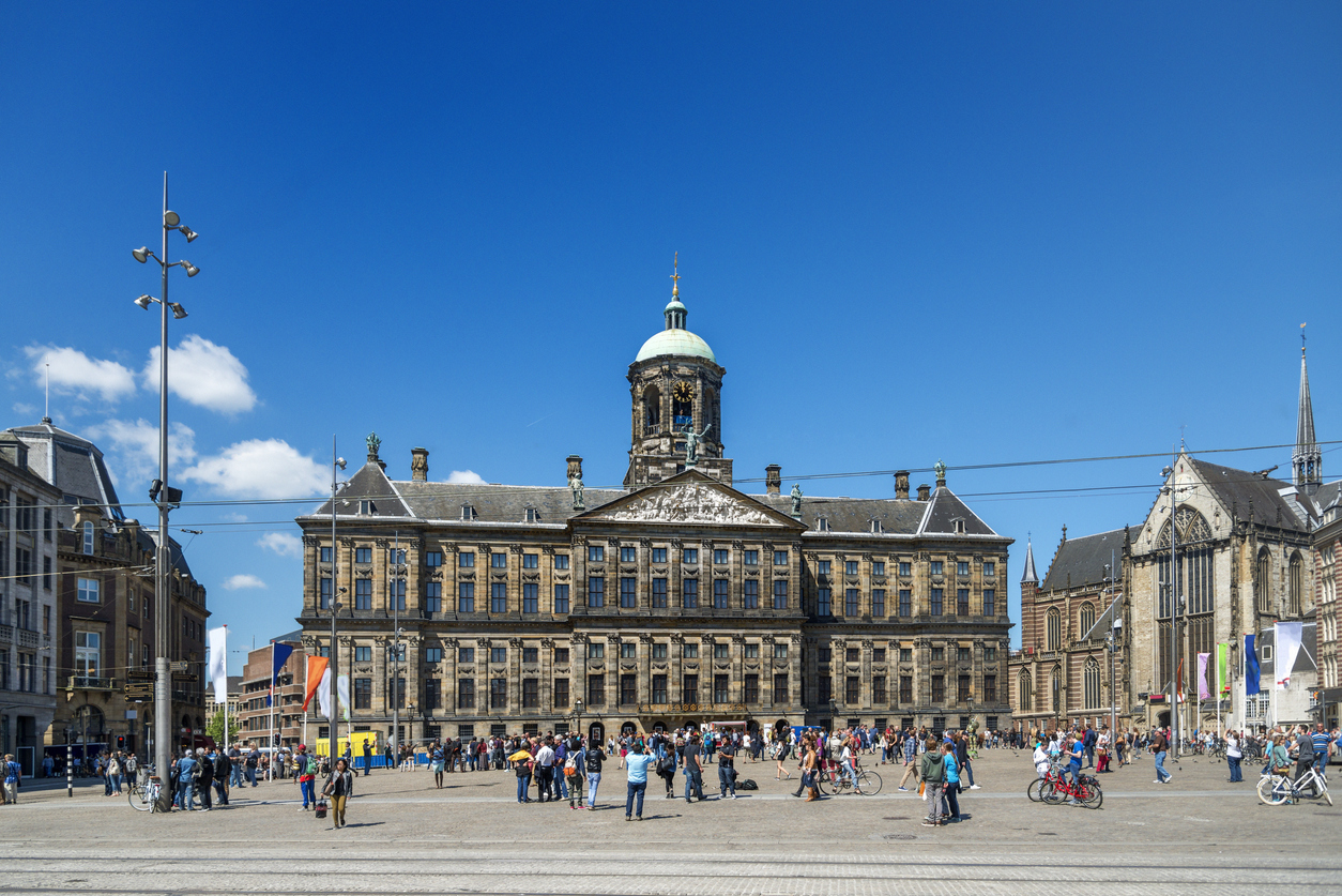 amsterdamda-yapilmasi-gerekenler-dam-meydani-turu