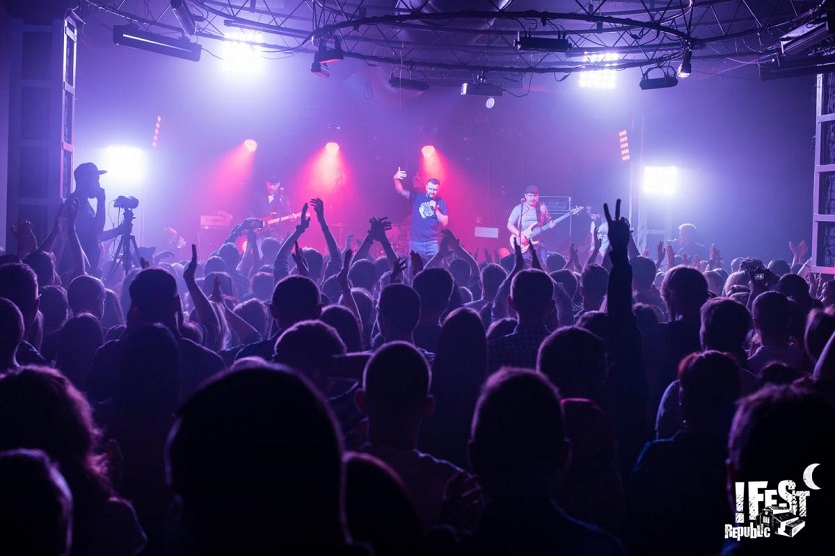 !festrepublic-gece-kulubu-lviv