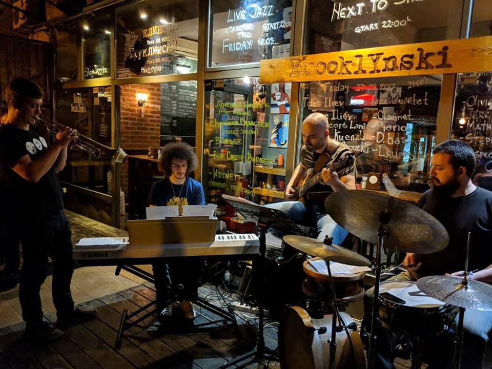 Üsküp ünlü canlı müzik mekanları.