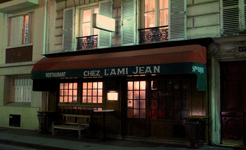 chez_lami_jean_giris_kapisi