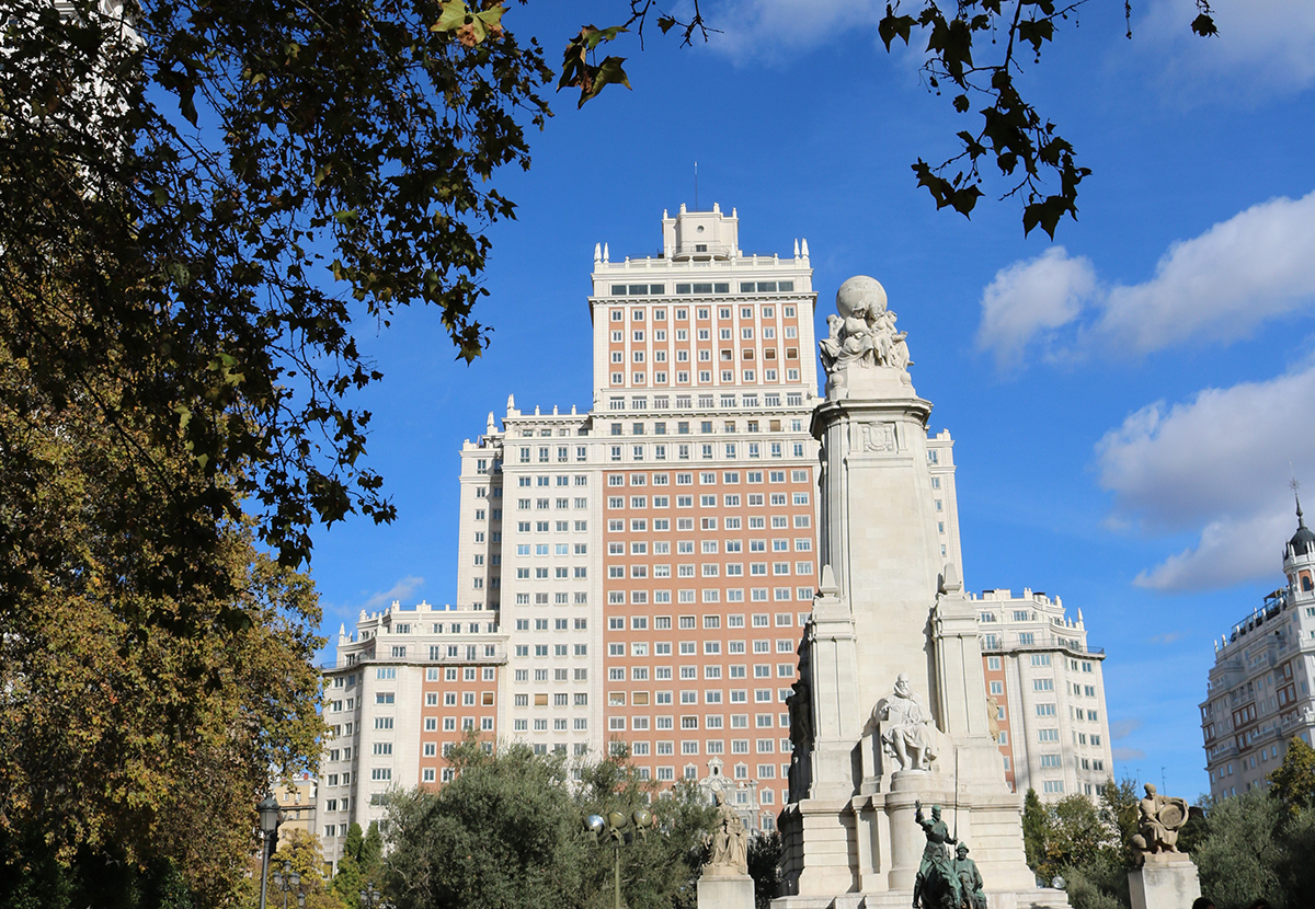 Edificio Espana, Madrid
