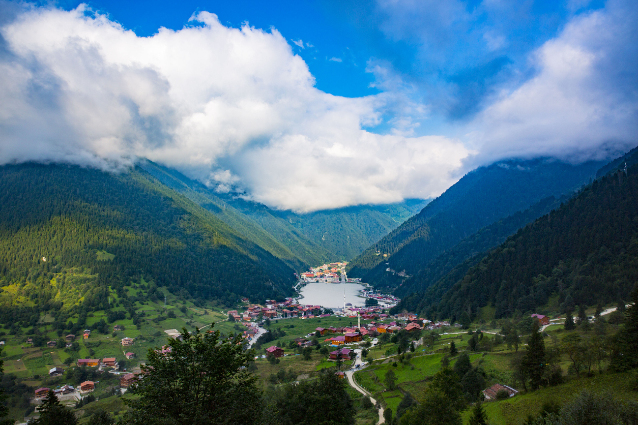 trabzon-un-gezilecek-yerleri-uzungol