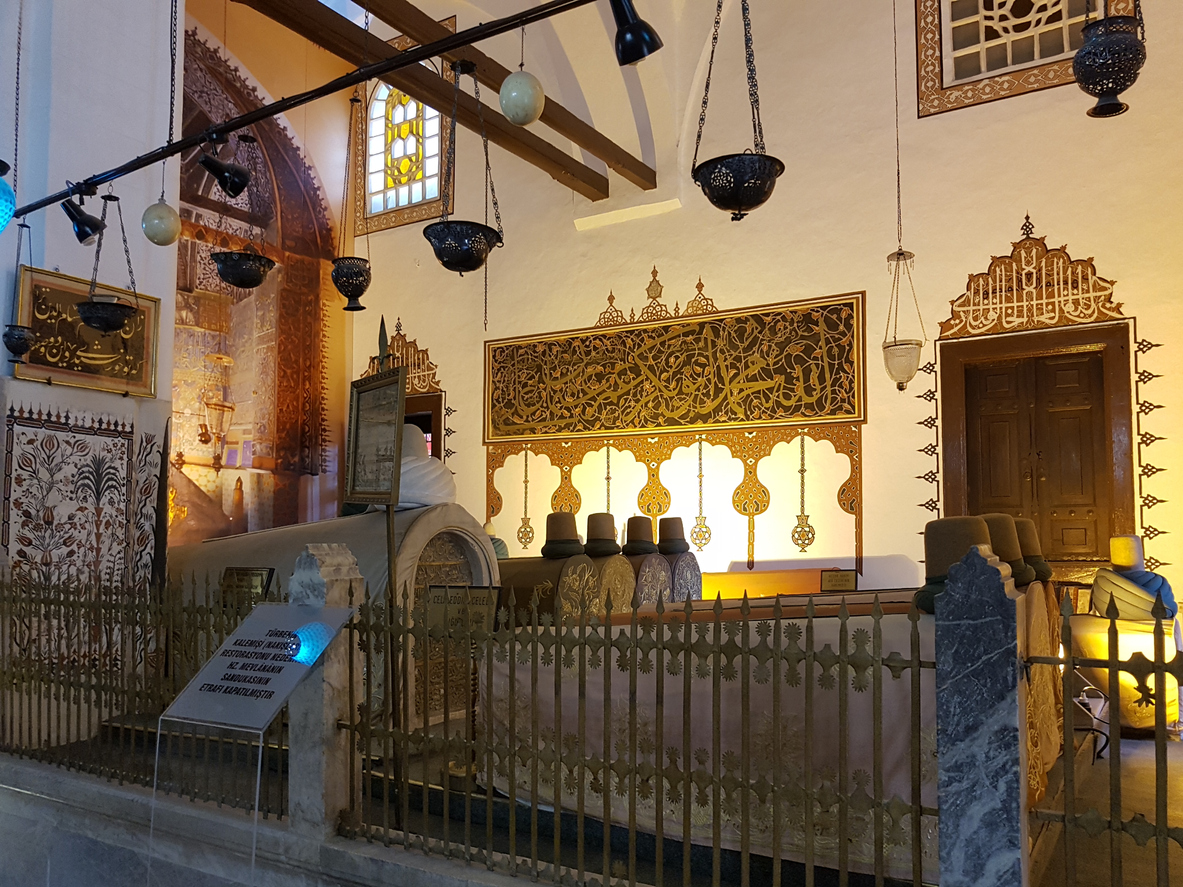 mevlana-muzesi-konya-turkiye-de-gorulmesi-gereken-muzeler