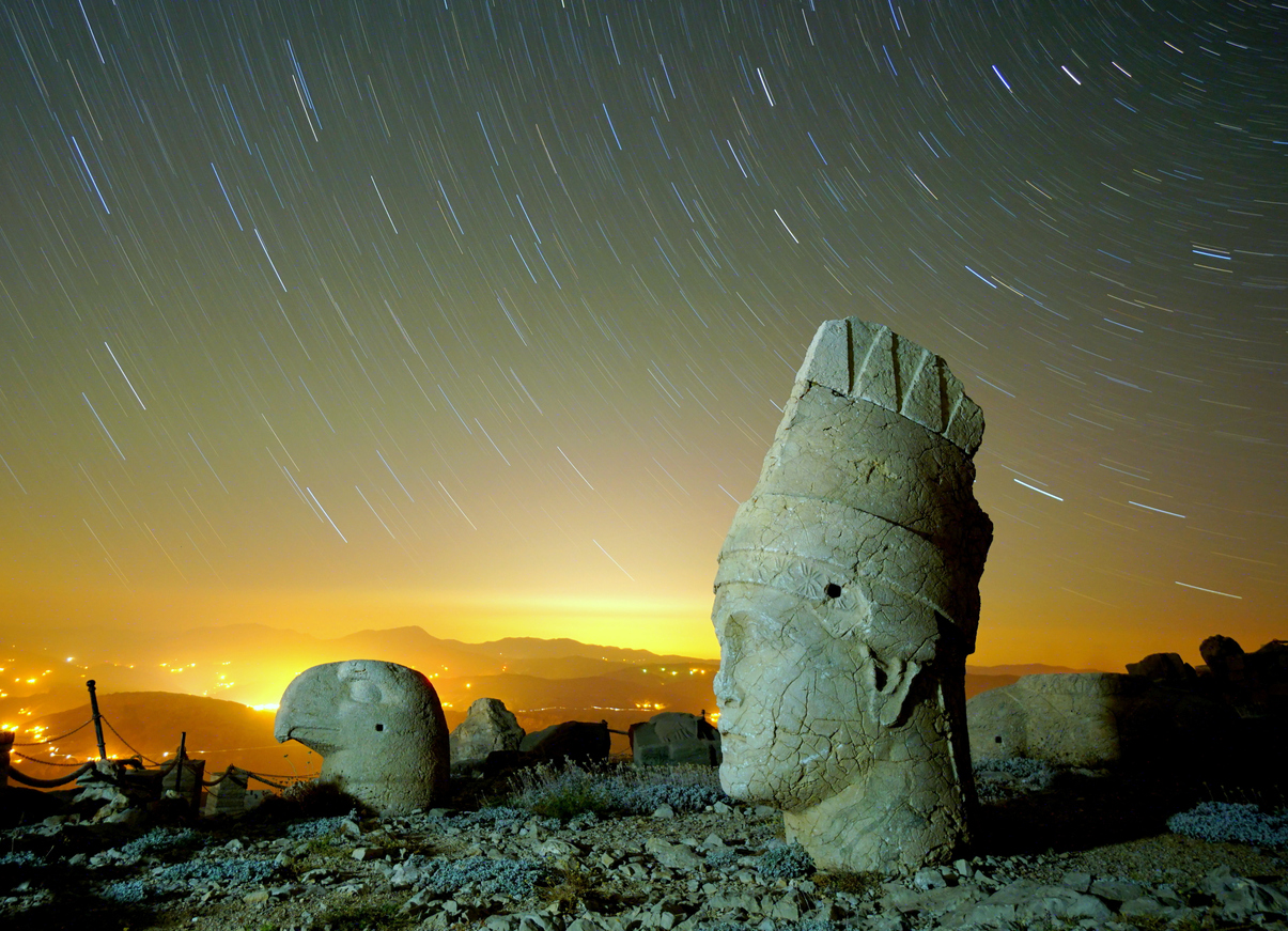 nemrut-dagi-hakkinda-bilmeniz-gerekenler