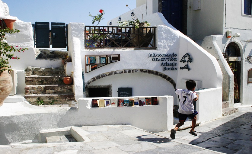 atlantis-books-santorini