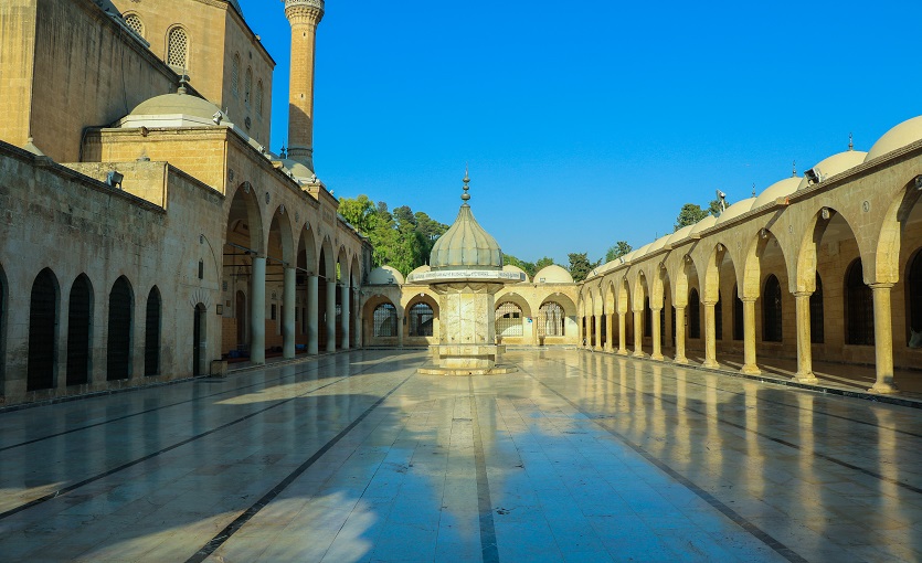 urfa-gezi-rehberi-seymen-bozaslan